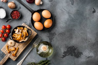 , Gri arkaplan üzerinde, üst görünüm düz yatay, metin kopyalama alanı için boşluk