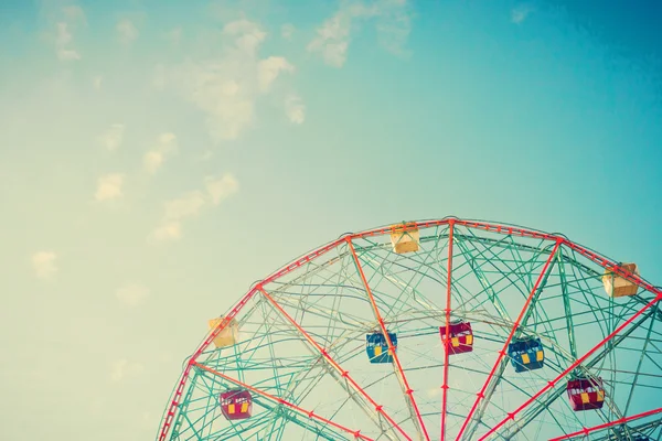 Vintage ferris wheel — Stock Photo, Image