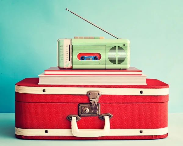 Vintage radio over books — Stock Photo, Image