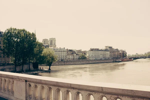 Islas de París y río Sena — Foto de Stock