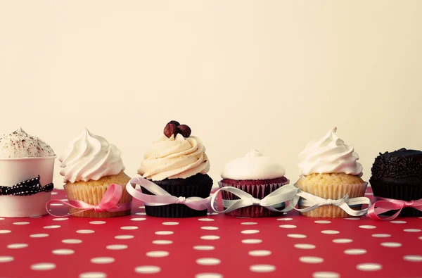 Jahrgangs-Cupcakes — Stockfoto