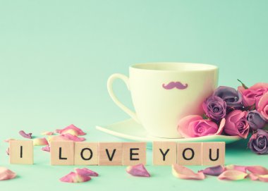 Seni ve Kupası roses yakınındaki seviyorum
