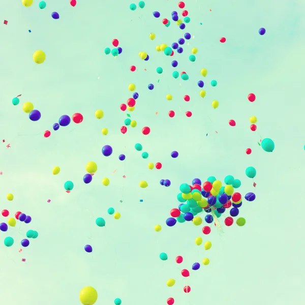 Balony nad niebo retro — Zdjęcie stockowe