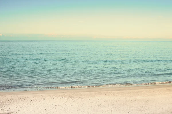 Paisagem de praia retro — Fotografia de Stock