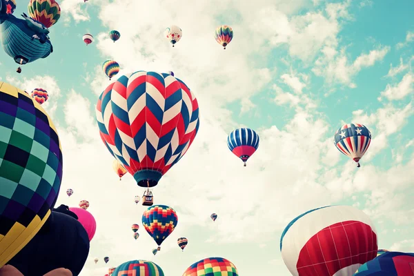 Bunte Heißluftballons — Stockfoto