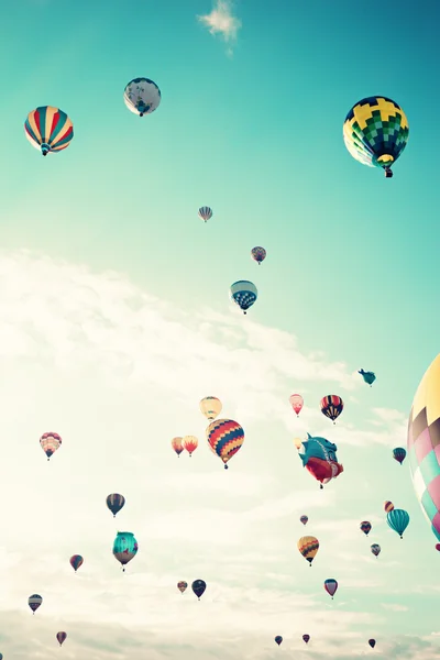 Bunte Heißluftballons — Stockfoto