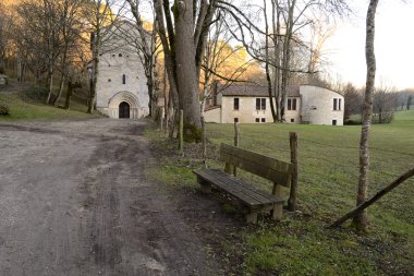Merlande tarikat, açık