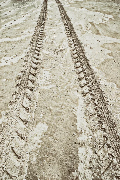 Tire tracks — Stock Photo, Image