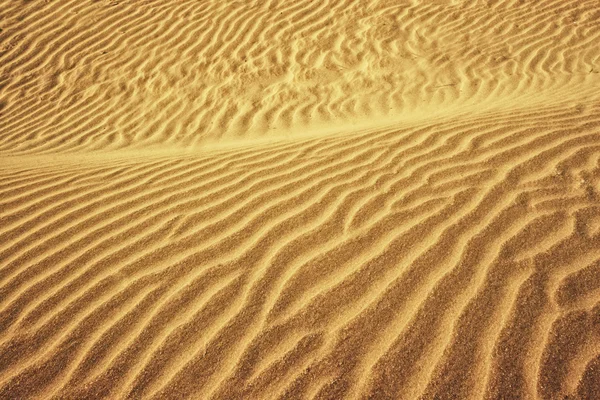 Areia ondulada dourada — Fotografia de Stock