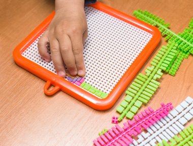 Childs'ın elleri bulmaca montaj