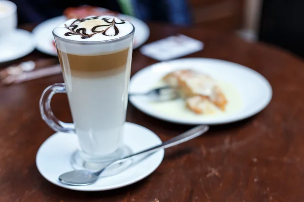 Cup of latte coffee — Stock Photo, Image