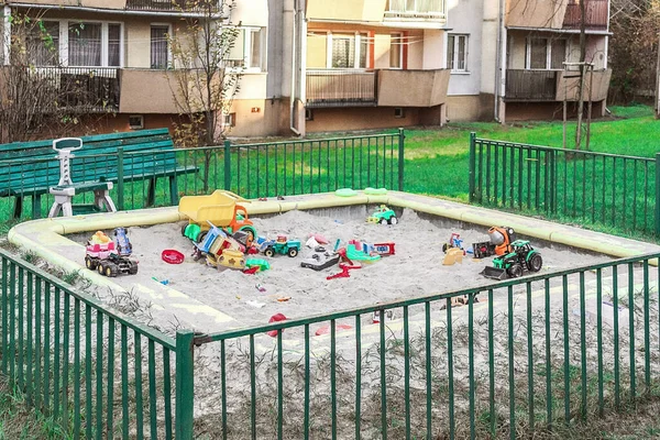 Paisaje Verano Arenero Infantil Con Juguetes Zona Dormir —  Fotos de Stock