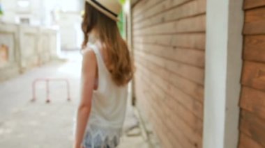 şık kız yürüyüş