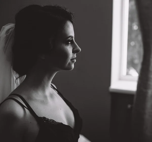 Bride sitting and looking somewhere — Stock Photo, Image