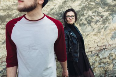 Çift dışında poz