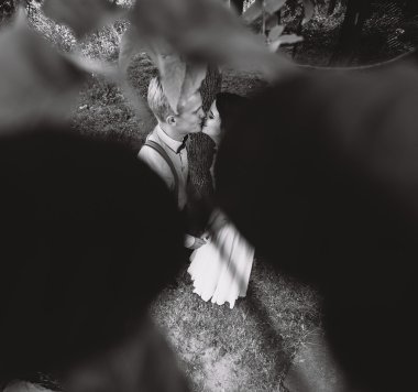 Poz güzel düğün çifti