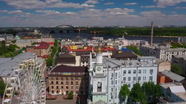 Kiev Podil. La place des contrats, Kiev, Ukraine — Video