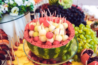 Kokteyl ile meyve, greyfurt, üzüm, elma, nar, wa