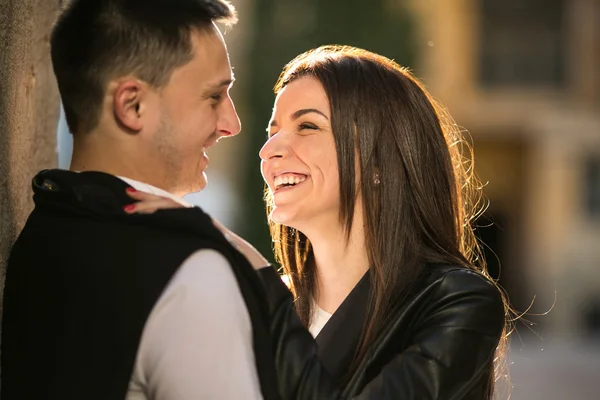 Couple in the city — Stock Photo, Image