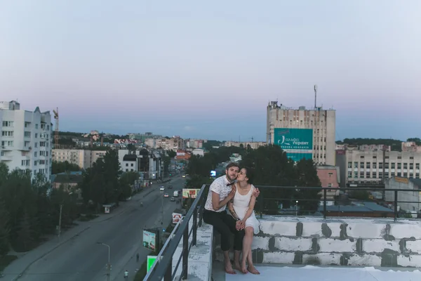 도시의 아름다운 부부 — 스톡 사진