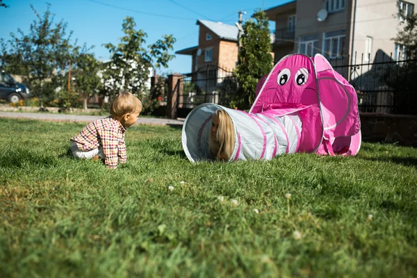 子供を持つ母 — ストック写真