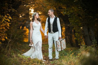 yürüyüş ve elele ouple