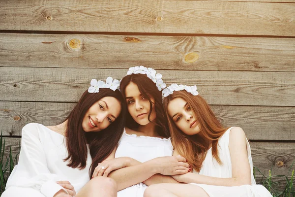 Tres hermosas chicas — Foto de Stock