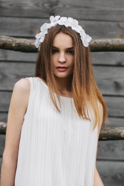 Ağaç ev Merdiven tırmanma kız