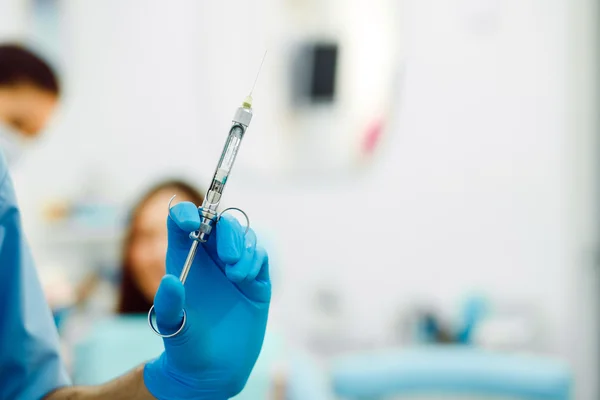 Anesthésie dentaire sur fond de patient — Photo