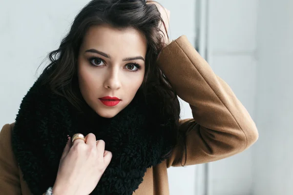 Beautiful girl at the window — Stock Photo, Image