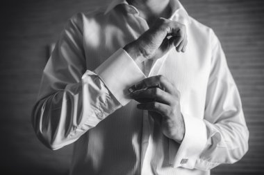 Damat Düğün için hazırlar