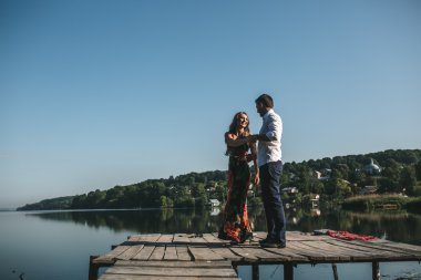 Stan üzerinde çift 