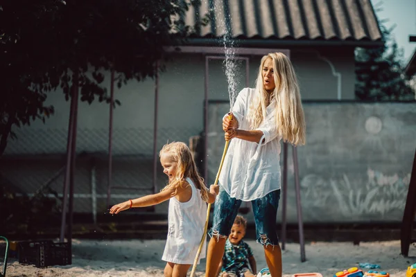 Beautiful family — Stock Photo, Image