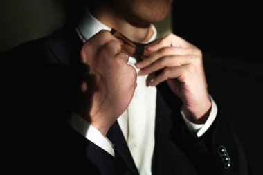 sabah hazırlanıyor damat