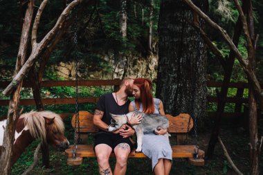 Güzel köpek çiftle