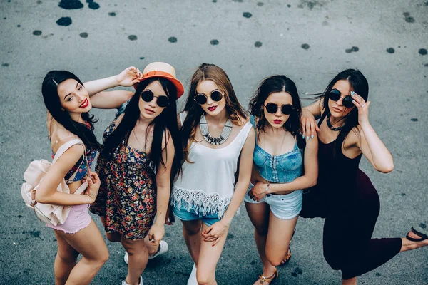 Five beautiful young girls — Stock Photo, Image