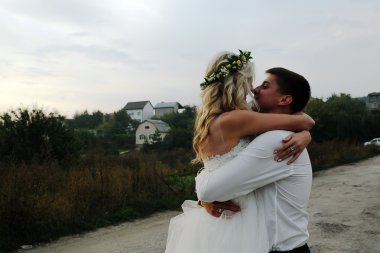 Gelin Damat kollarında