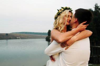 Gelin Damat kollarında