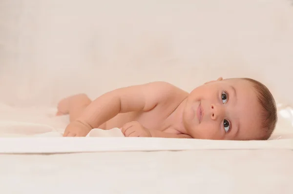 Niedliches Baby — Stockfoto