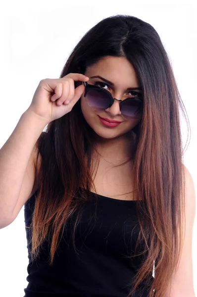 Güzel kız gözlük arıyorum