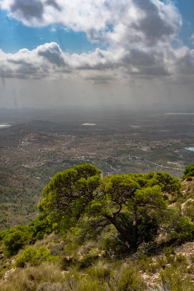 Spanya Alicante Deki Cabezo Dağına Doğru Yükseldi — Stok fotoğraf