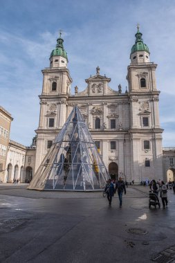 Avusturya 'daki Salzburg anıtı.