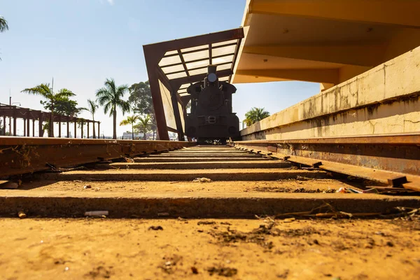 Σιδηροδρομικός Σταθμός Goiania Ατμομηχανή Στο Σιδηροδρομικό Σταθμό Της Goinia — Φωτογραφία Αρχείου