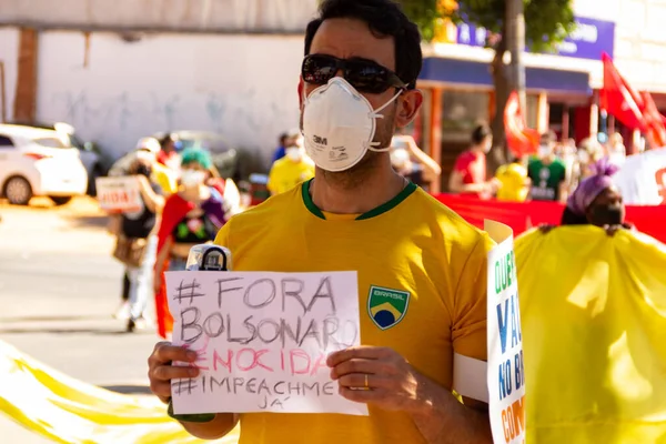 ジェール ボルソナーロ大統領に抗議して撮影された写真 24J ブラジル全土での抗議の日 — ストック写真