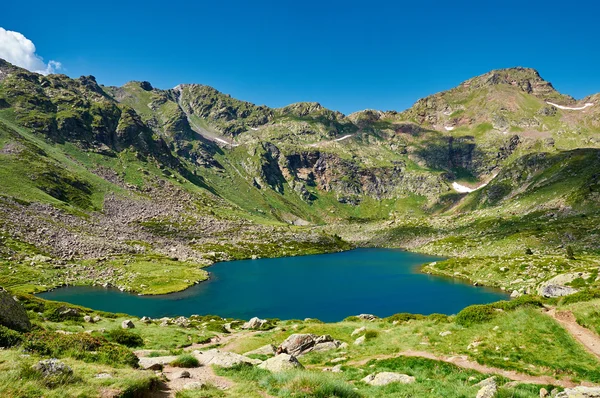 Estany del Mig. Tristaina Göller (Estanis de Tristaina). Andorra