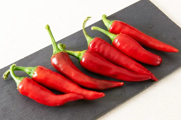 Rote Chilischoten — Stockfoto