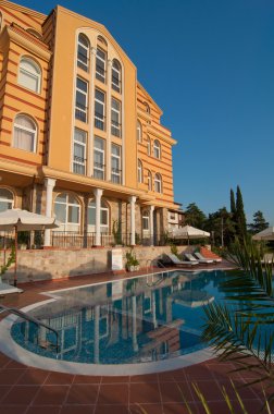 Otelin Yüzme Havuzu