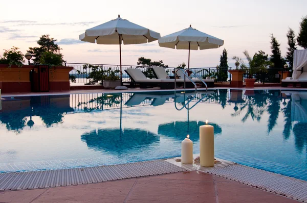 Otelin Yüzme Havuzu