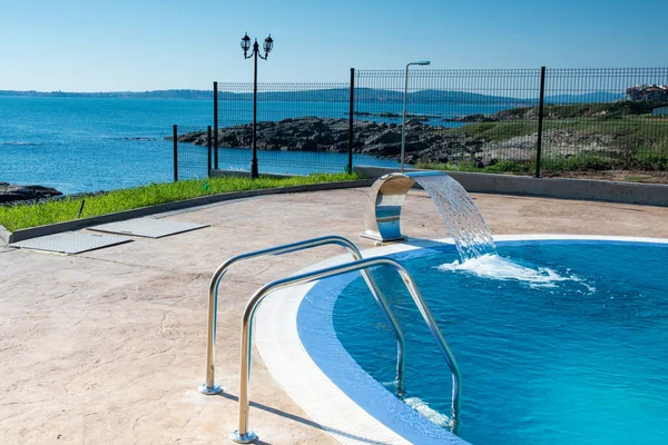 View to pool and sea — Stock Photo, Image