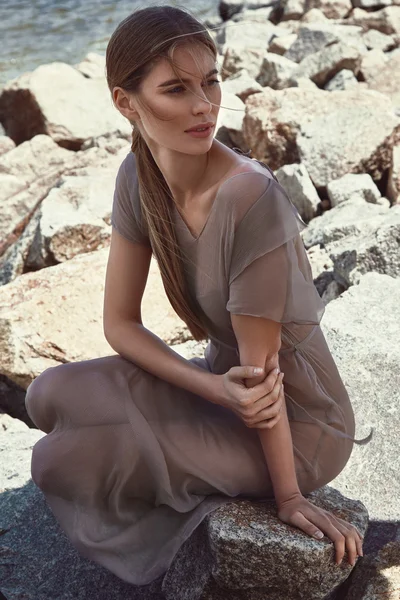 Portret van mooie sexy perfecte dame fashion model blond — Stockfoto